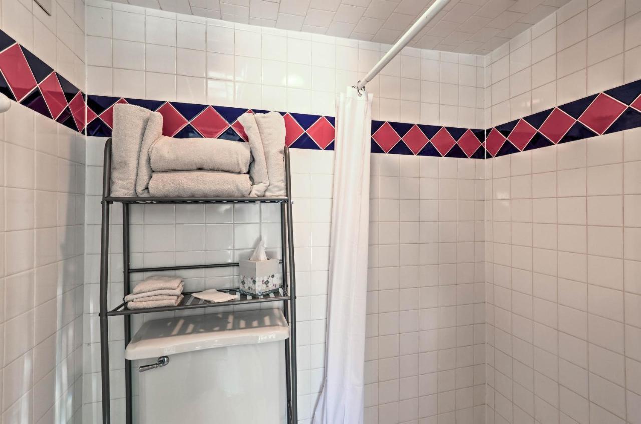 Historic Fort Worth Cottage With Shared Pool! 외부 사진
