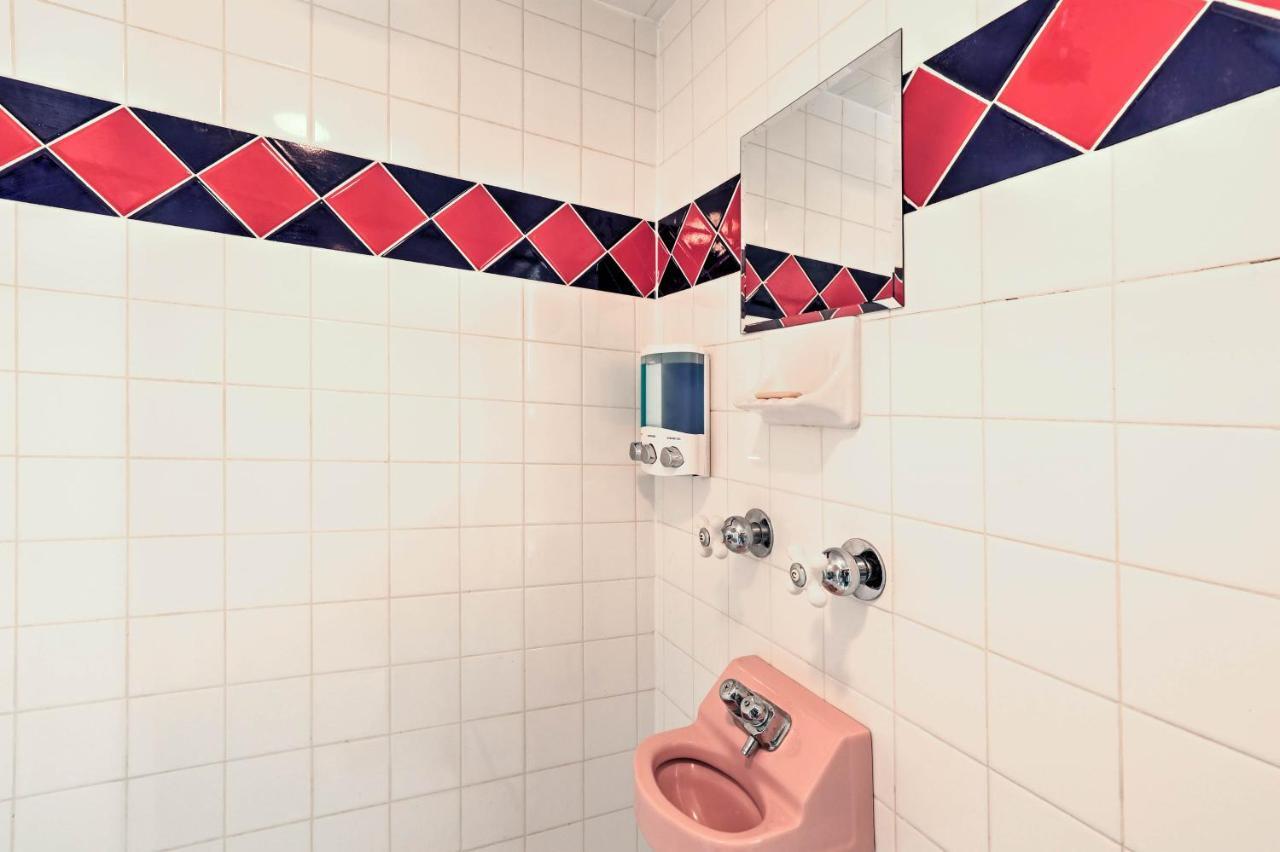 Historic Fort Worth Cottage With Shared Pool! 외부 사진